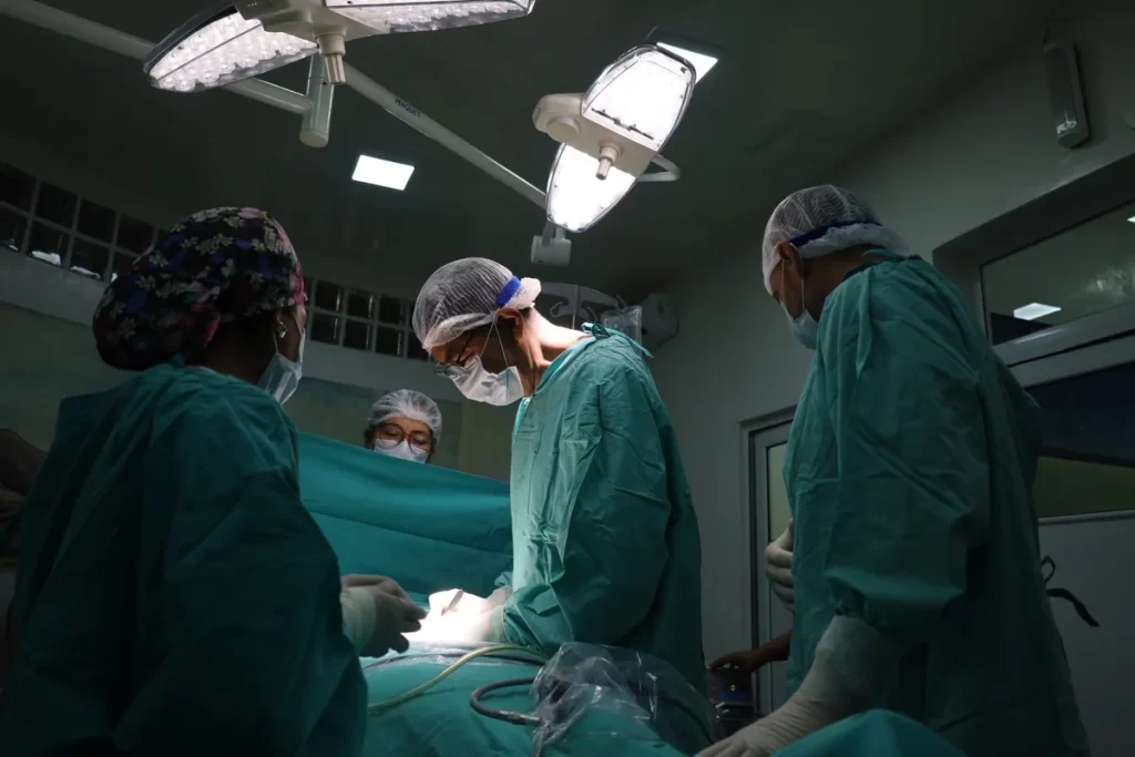 Salud: Se realizaron más de 8 mil cirugías gratuitas en el primer semestre