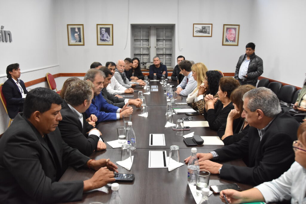 Presencia de gobierno: La obra pública provincial revierte el abandono al que Jujuy es sometido por la Nación